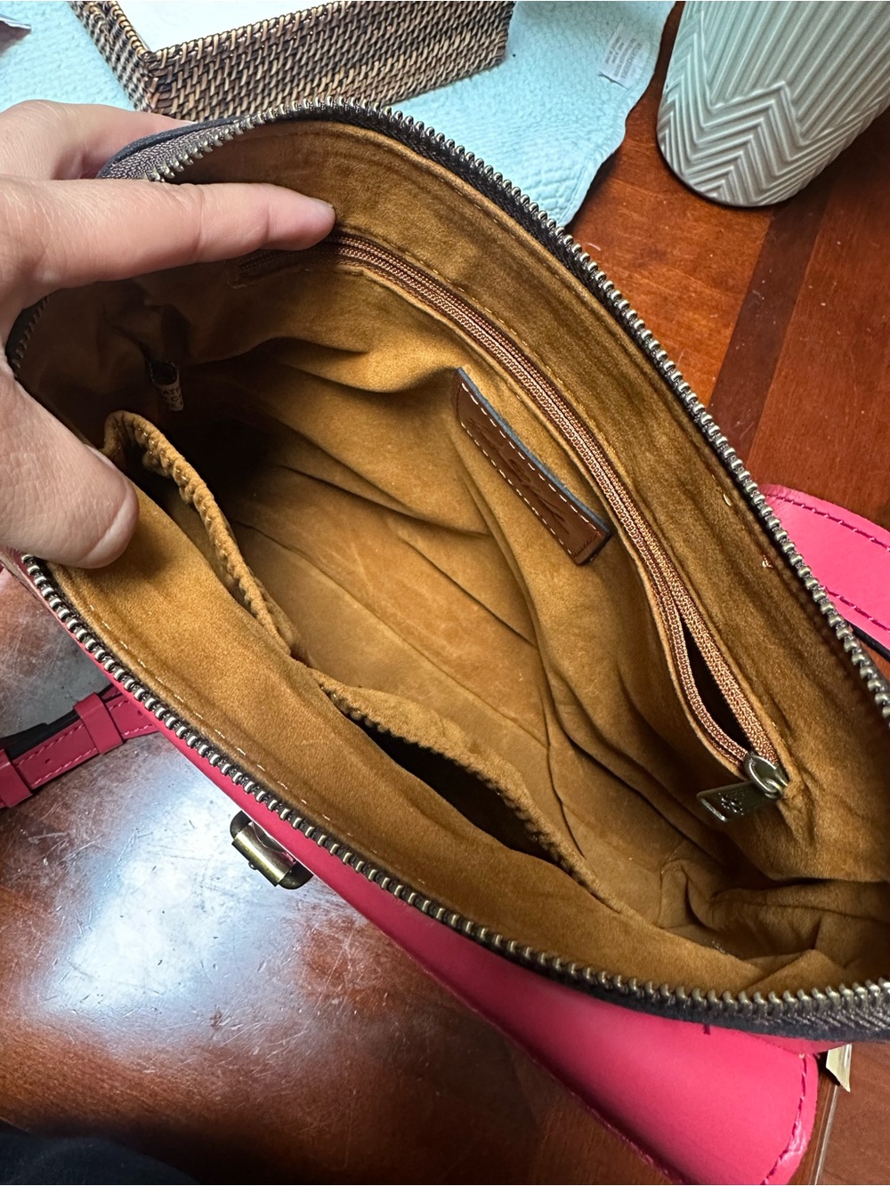 NWT Patricia Nash Pink Leather Crossbody Bag - Picture 3 of 9